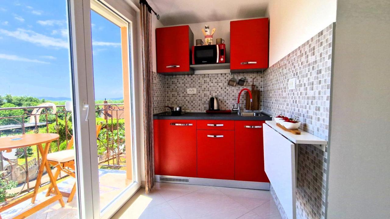 Apartments Pinezic Skrbčići 外观 照片