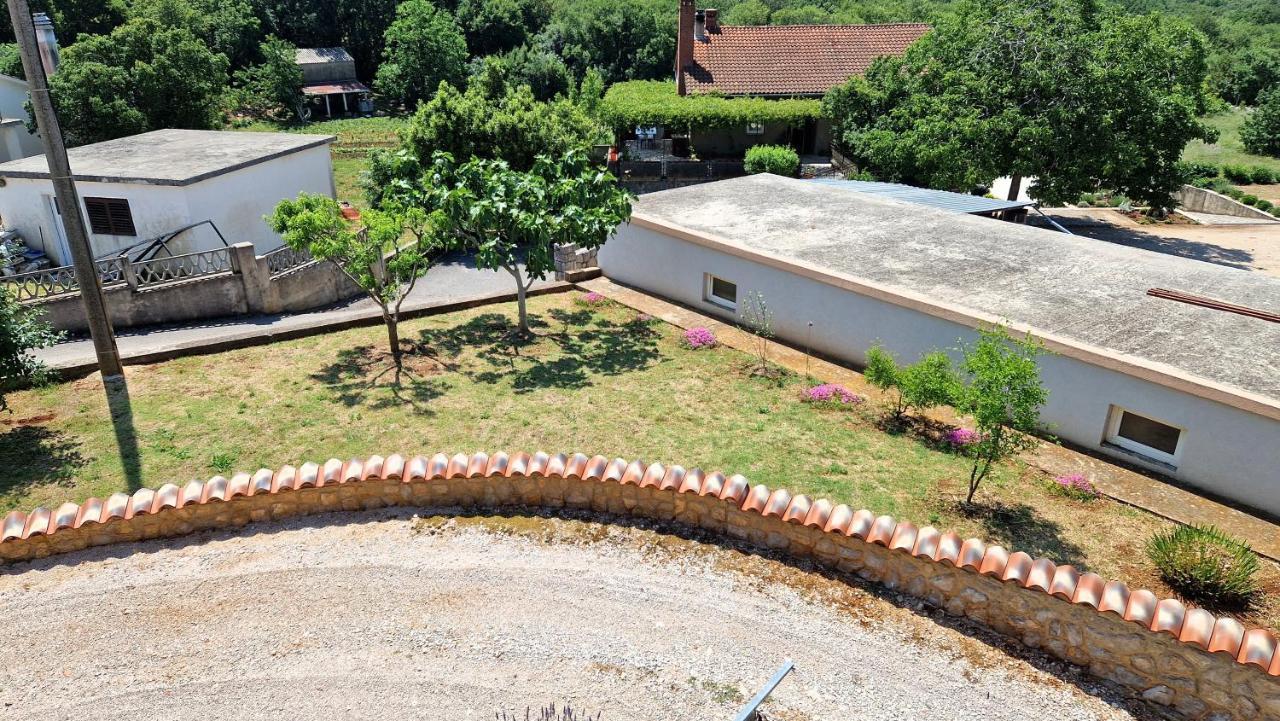 Apartments Pinezic Skrbčići 外观 照片